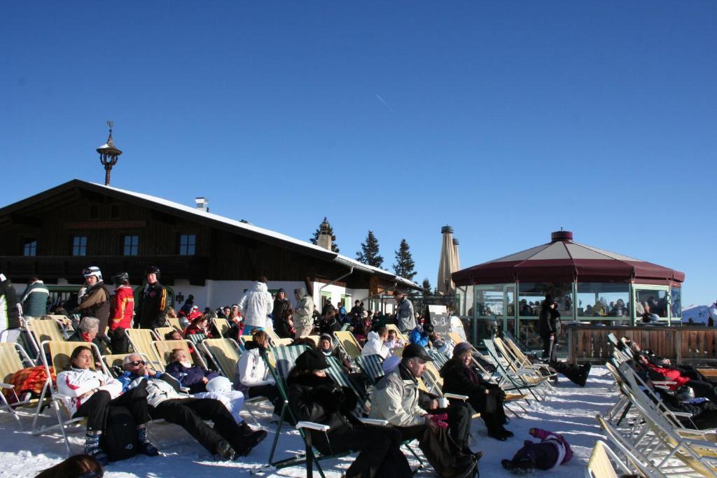 Ehrenbachhohe On Top Of The Mountain Кицбюел Екстериор снимка